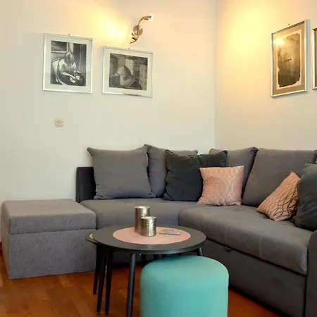 Marimar, Beachfront 1st Row Διαμέρισμα *