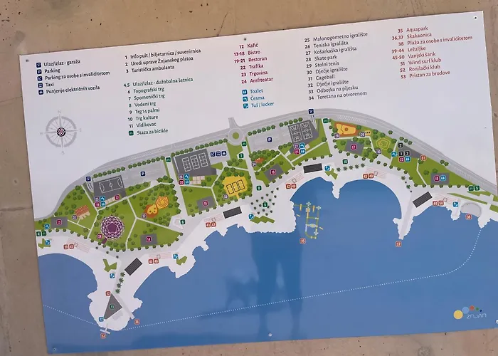 Marimar, Beachfront 1st Row * Split